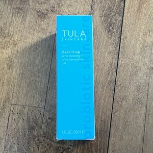 Tula skincare clear it up acne gel